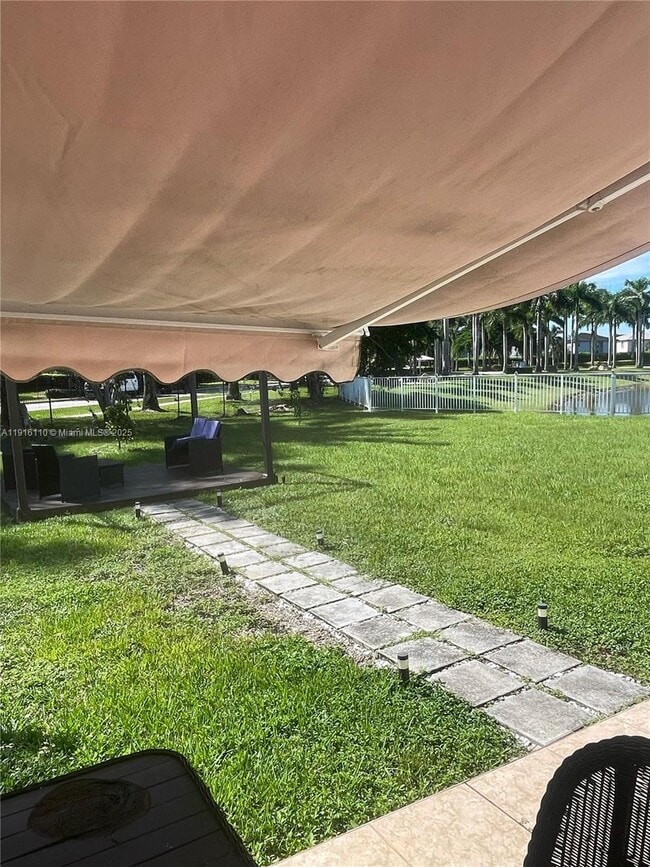 Building Photo - 3102 NE 3rd Dr