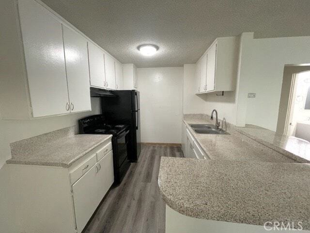 Building Photo - 685 E Vista Chino