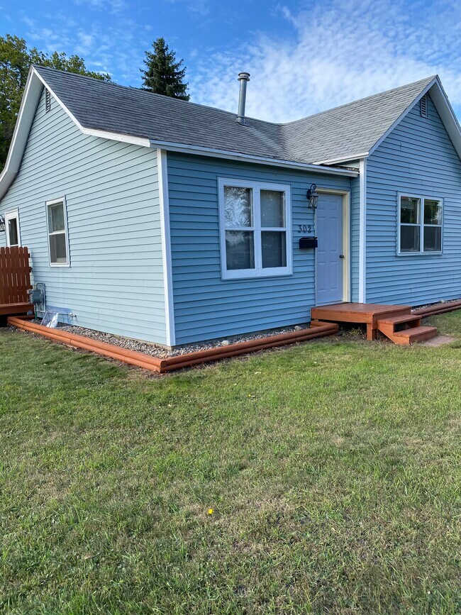 302 10th St NW 302 10th St NW Devils Lake ND 58301 Apartment Finder