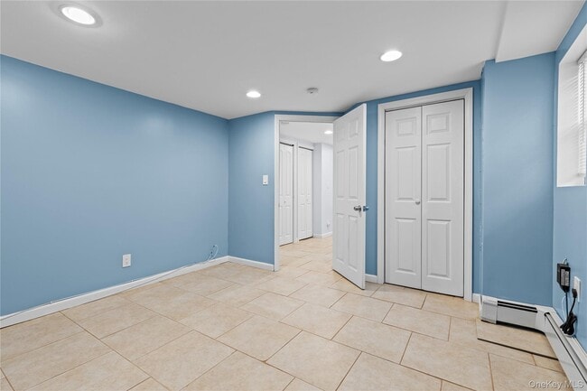 Building Photo - 26 Indiana Ave