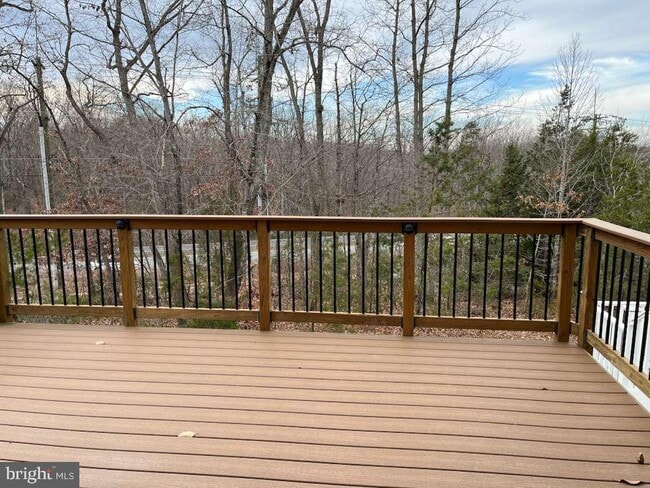 Building Photo - 2862 Farzi Cir