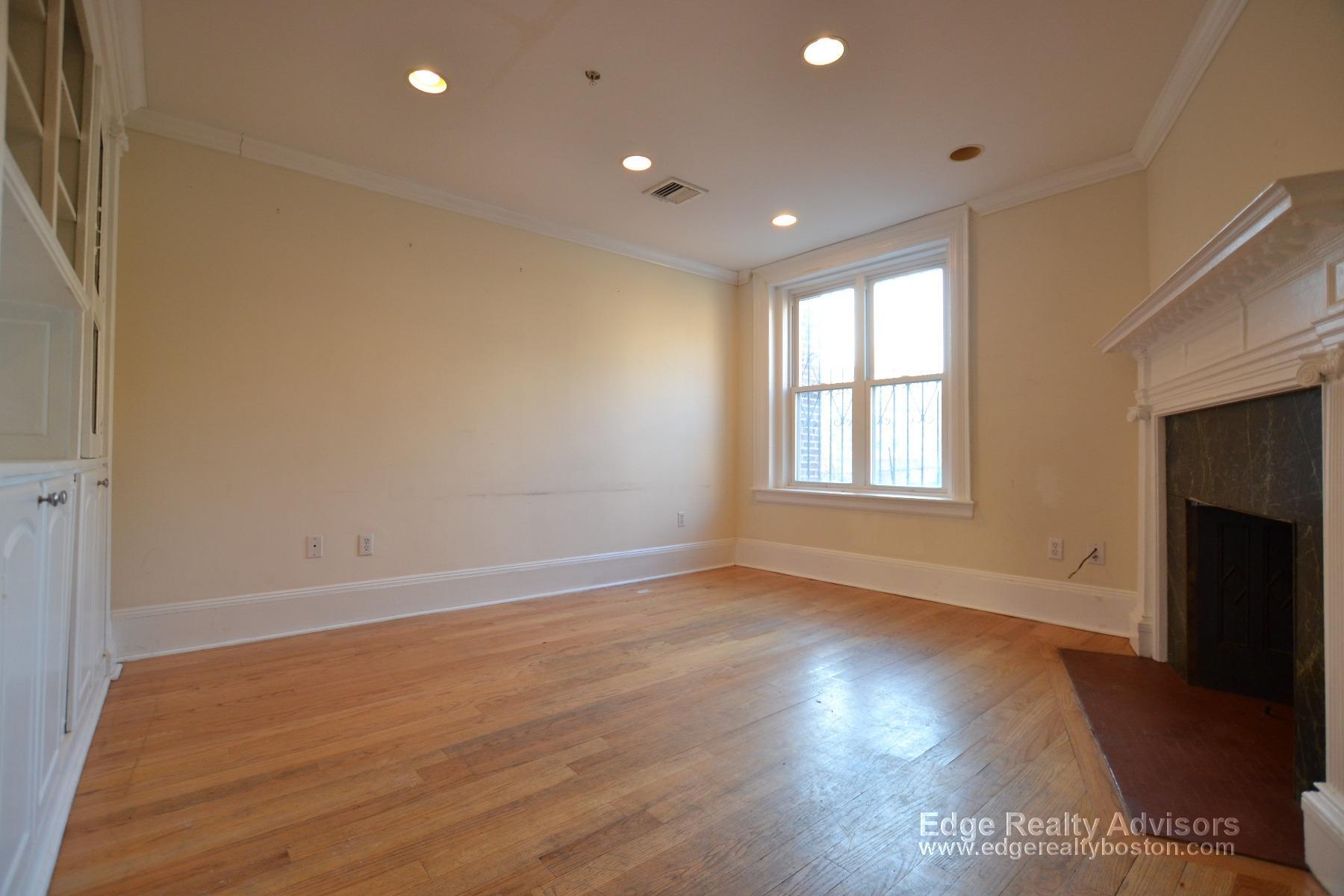 Building Photo - 12A Sutherland Rd