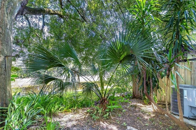 Building Photo - 13937 Fletchers Mill Dr