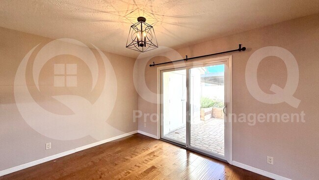 Building Photo - 5601 N 79th St