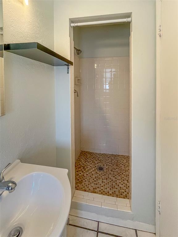 Building Photo - 404 Armada Rd