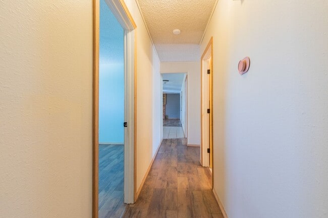 Building Photo - Spacious 3 Bedroom Home with Solar Panels and a Pool