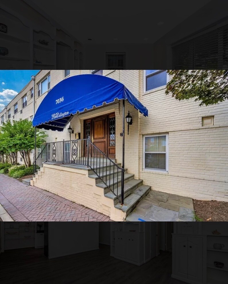 Building Photo - 7036 Strathmore St