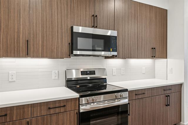 Building Photo - 2016 S Ervay St