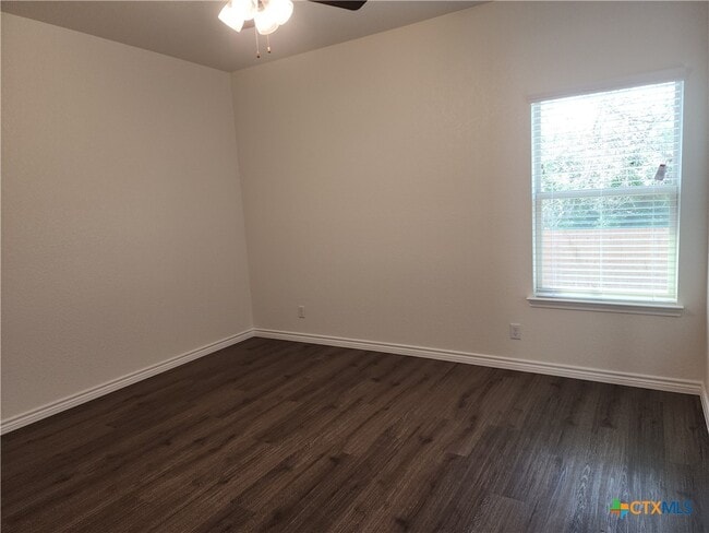 Building Photo - 3414 Abraham Dr