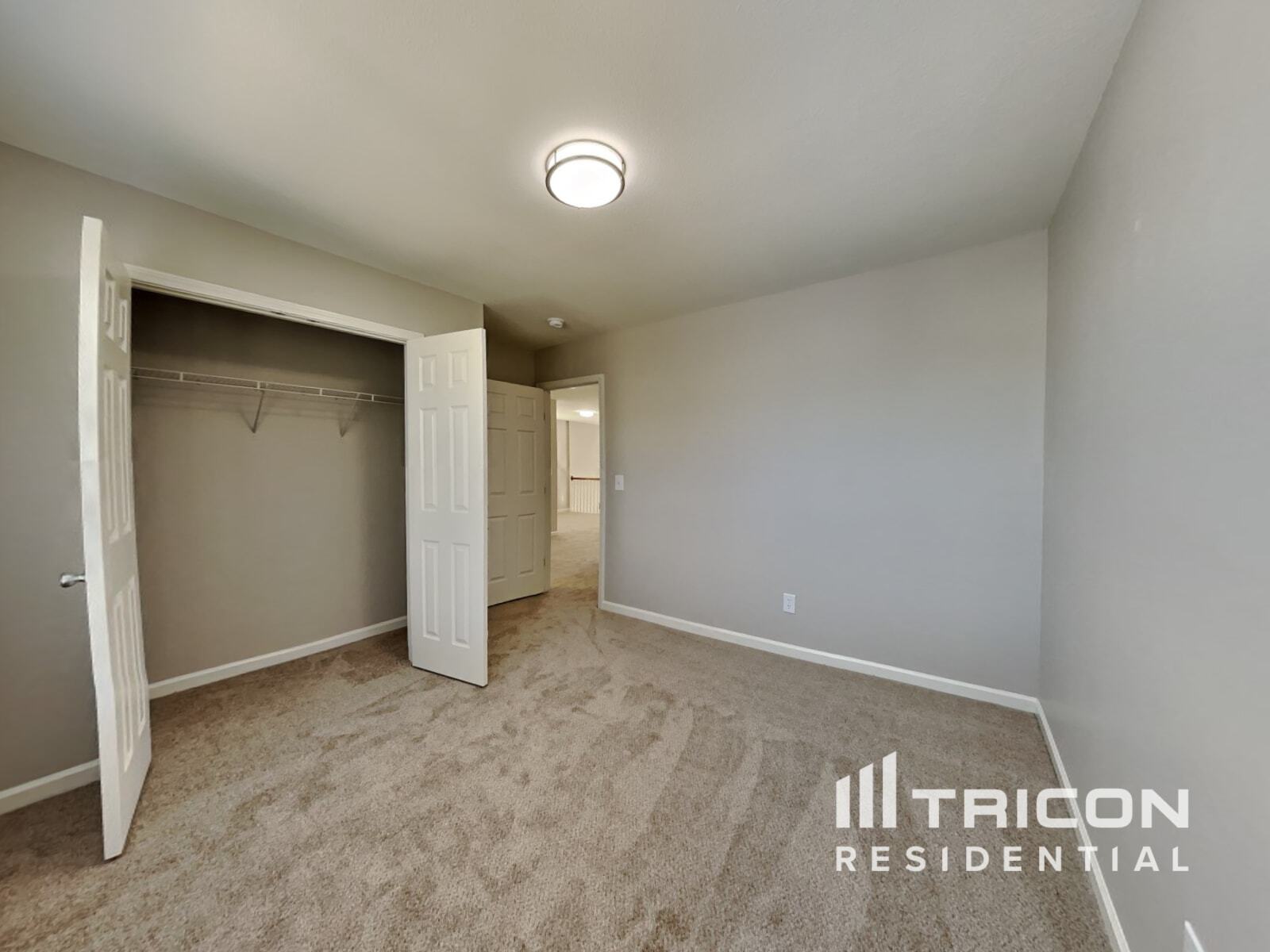 Building Photo - 986 Peachtree Meadows Cir