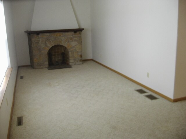 Building Photo - 913 N 11th St