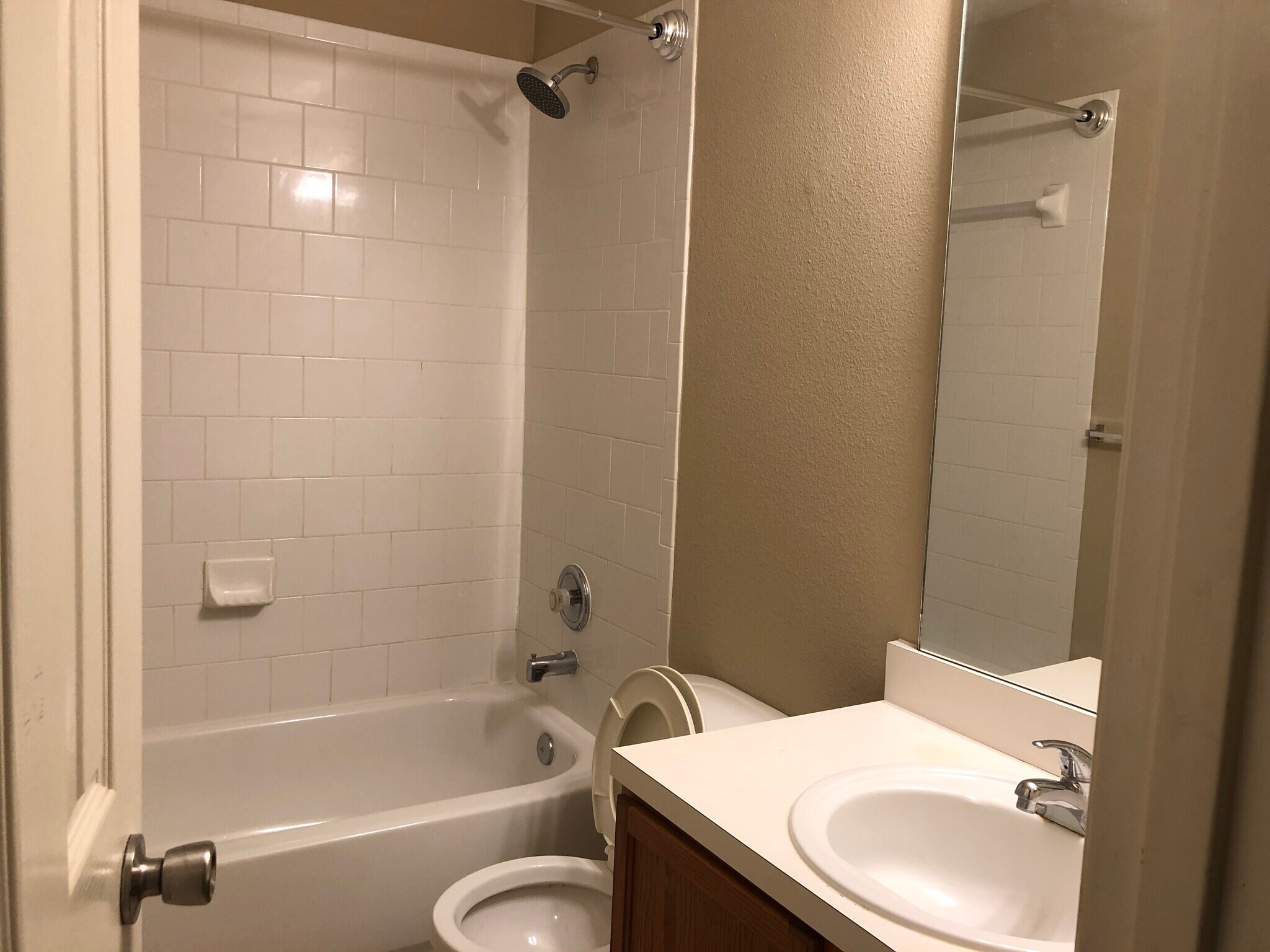 Full bathroom upstairs. - 17359 Turquoise Stream Dr