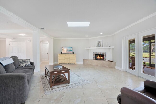 Building Photo - 2724 Ardon Ave
