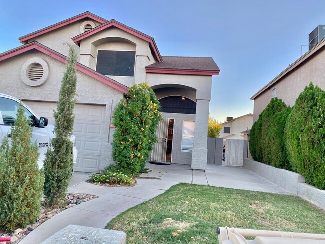 Building Photo - 7631 W Cinnabar Ave