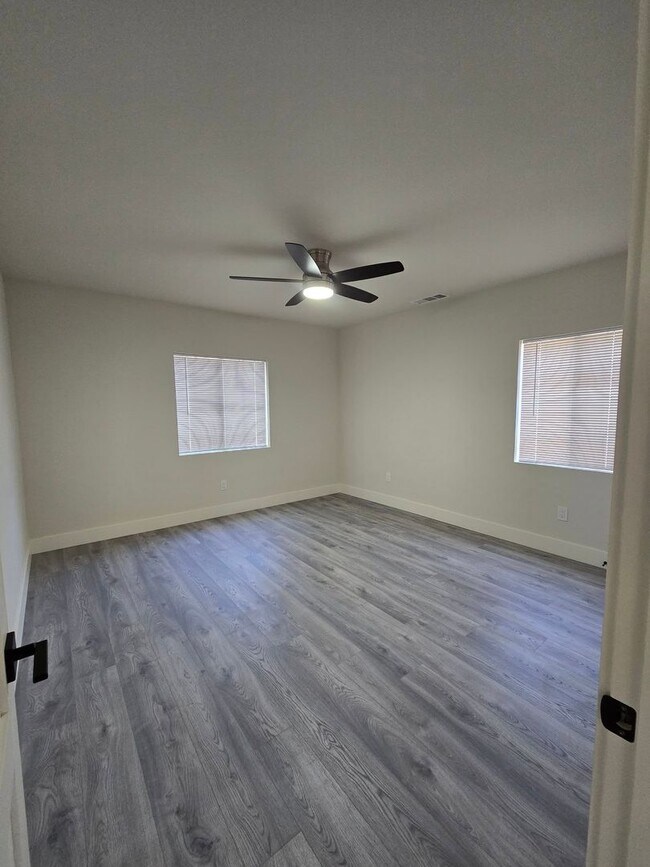 Building Photo - Completely Remodeled Home for Rent – Midtown Sacramento