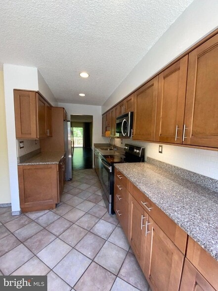 Building Photo - 326 Brigade Ct