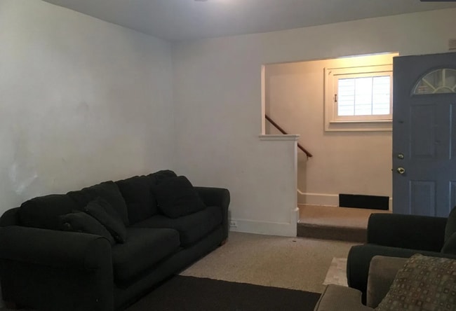 Building Photo - Charming 3-Bedroom Colonial with Finished Basement & Fireplace