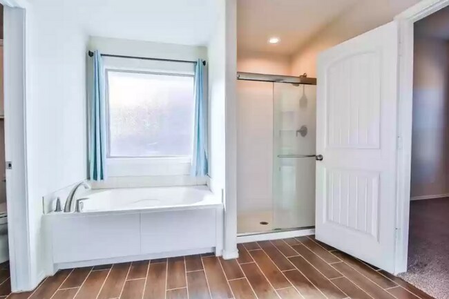 Building Photo - Upland Heights 3 Bedroom 2 bathroom Home!