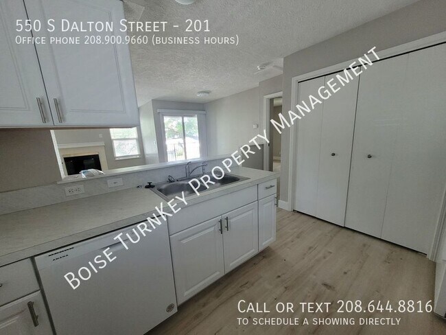 Building Photo - 550 S Dalton Ln