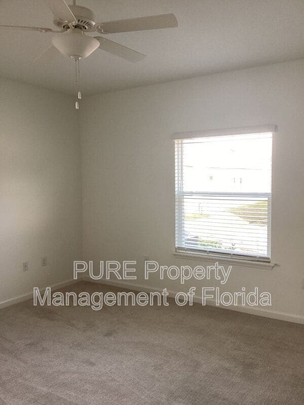 Building Photo - 7898 SW 74th Lp