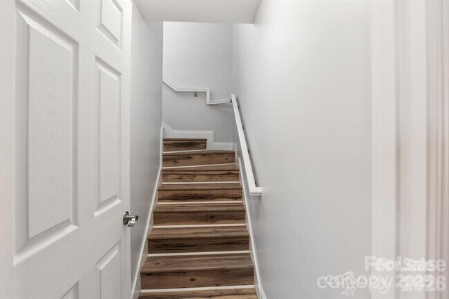 Building Photo - 135 Quinn Hill Ln