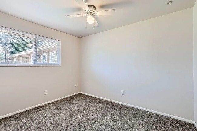 Building Photo - 91 Lima St