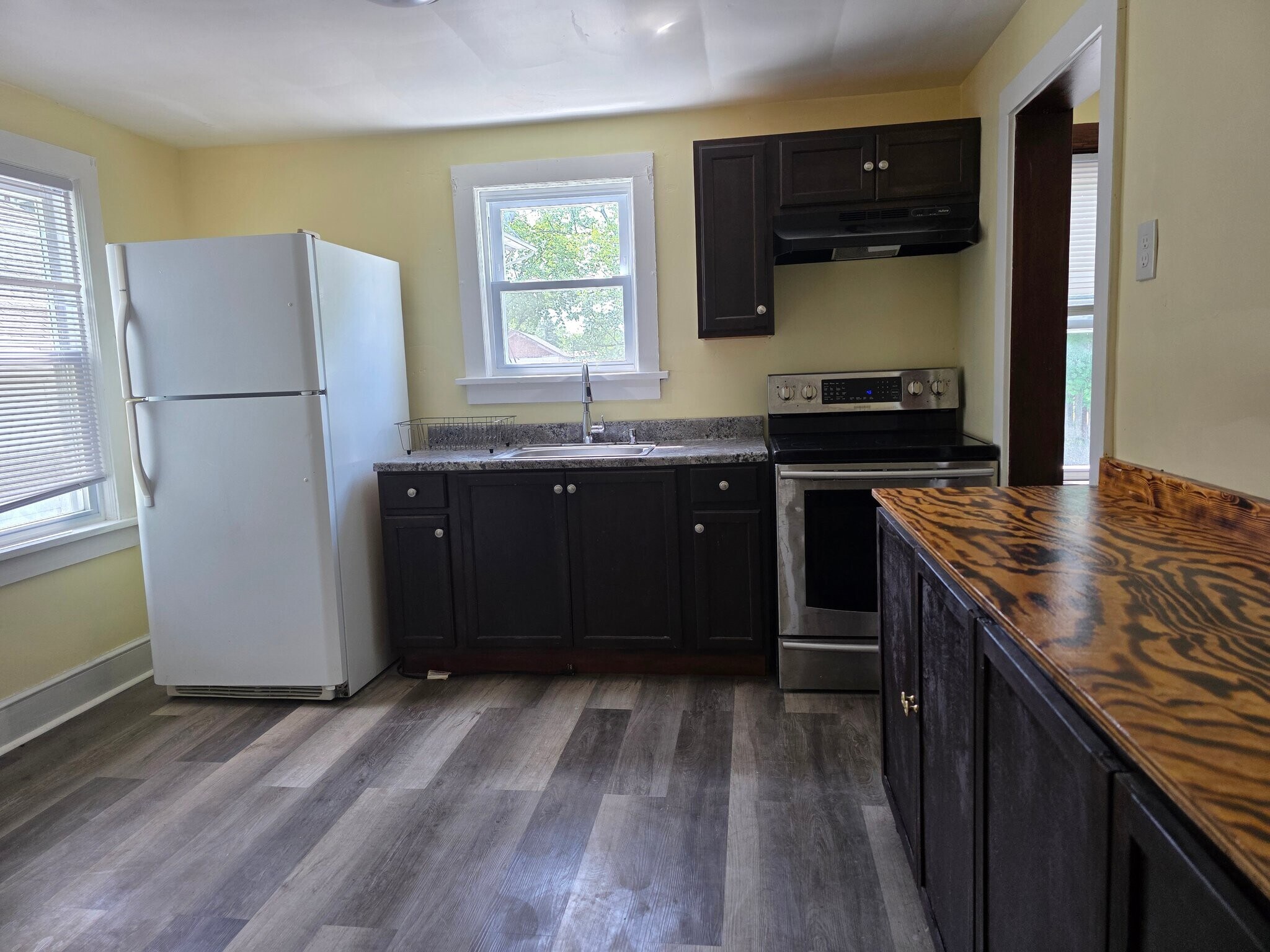 Building Photo - 2805 PA-611
