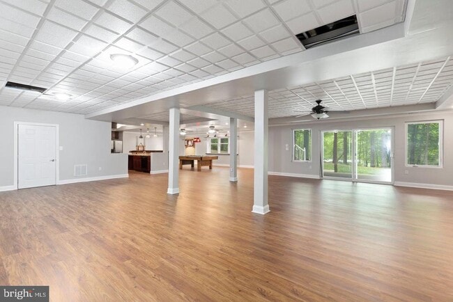 Building Photo - 10701 Whispering Way