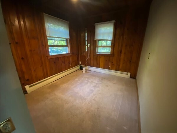 Building Photo - 22 Saumur Ln