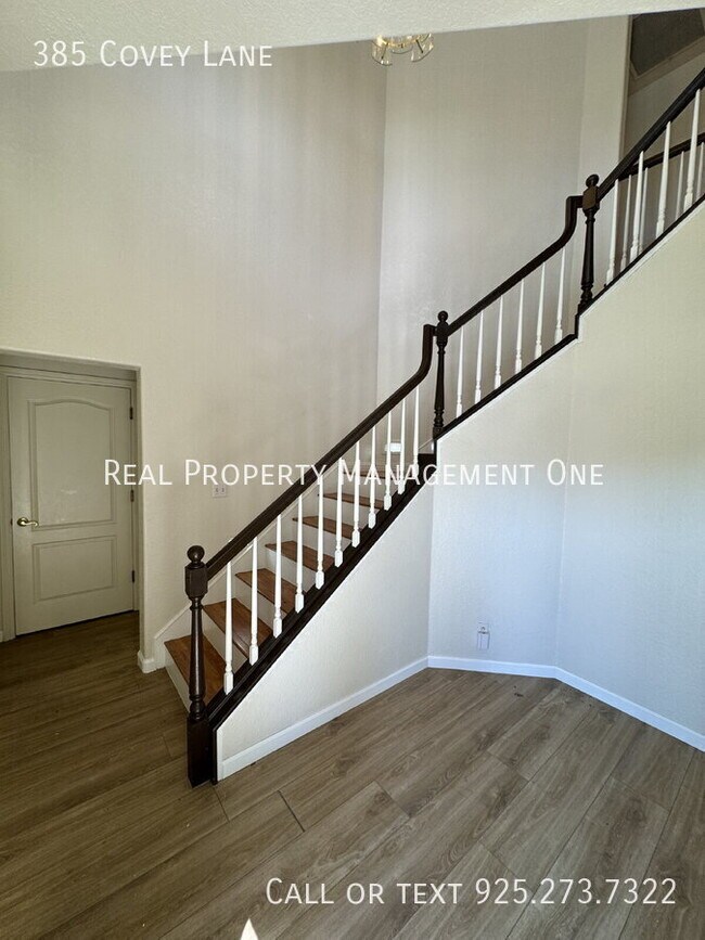Building Photo - 385 Covey Ln