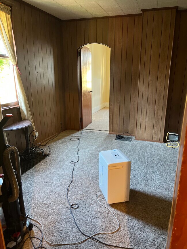 Building Photo - 23 Spruce St