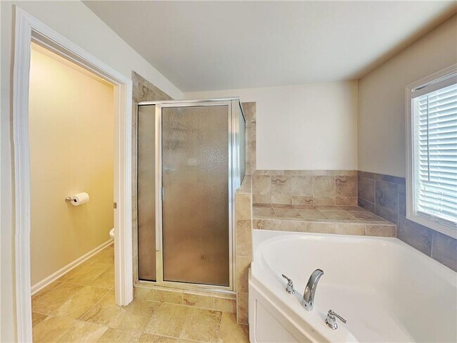 Building Photo - 5301 Cedar Mill Dr