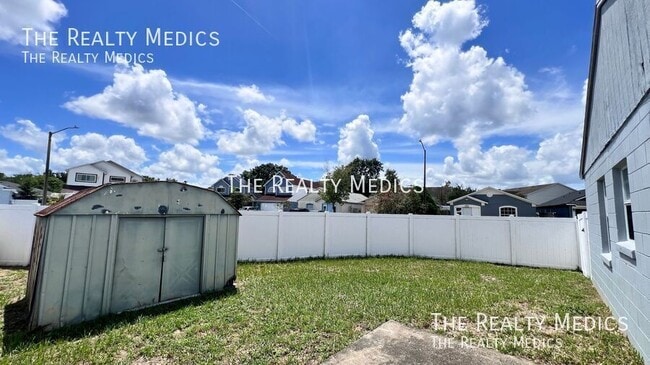 Building Photo - 1107 Isadore Dr