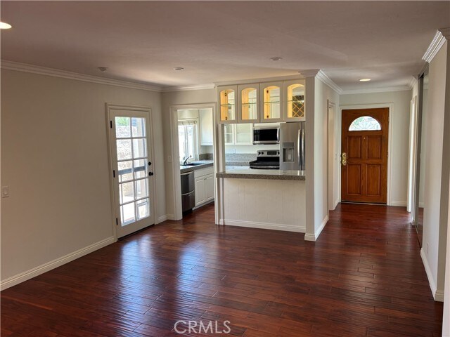 Building Photo - 4801 Winvale Ave