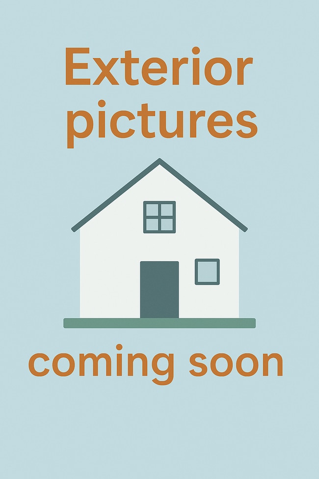Building Photo - Three bedroom, 1 bath house in Graham