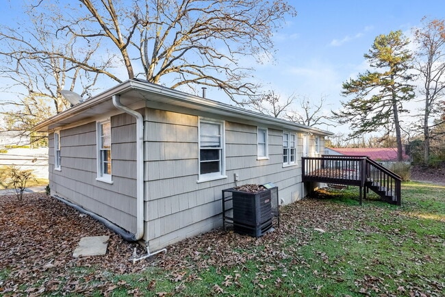Building Photo - 2568 Forestdale Blvd