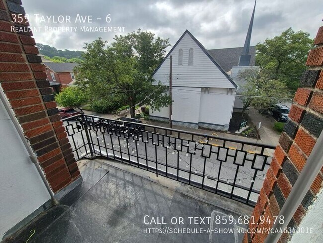 Building Photo - 359 Taylor Ave