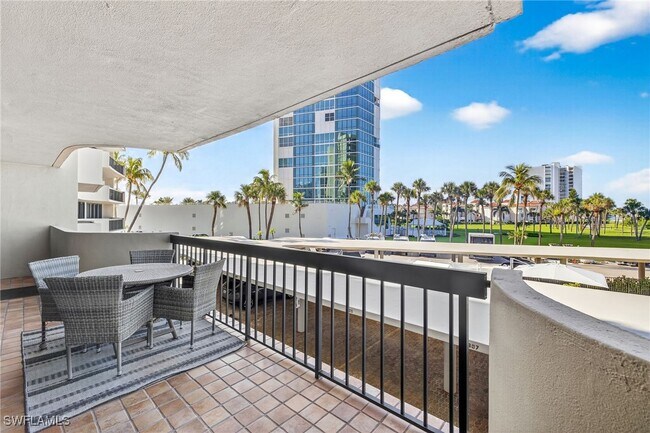 Building Photo - 4001 Gulf Shore Blvd N
