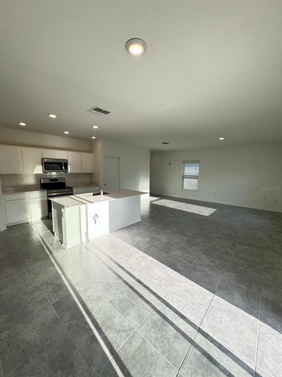 Building Photo - 724 Reggie Rd