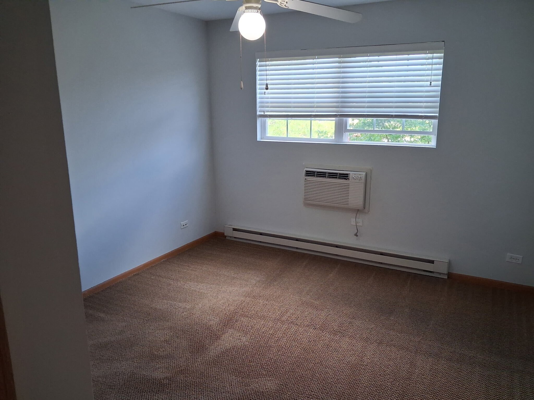 Building Photo - 500 Cunat Blvd