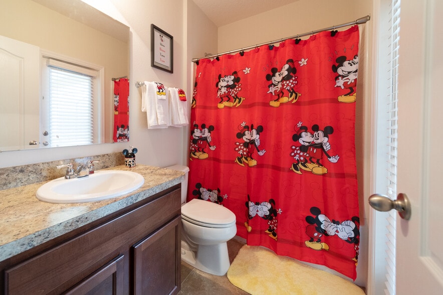 Building Photo - 1138 Cypress Pointe Blvd