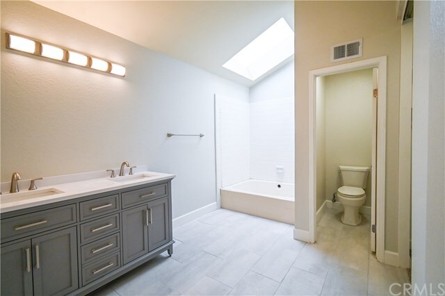 Building Photo - 1131 N Outrigger Way