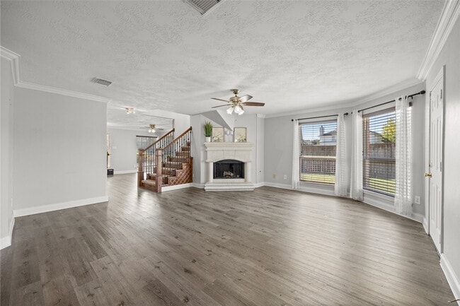 Building Photo - 14942 Gray Ridge Dr