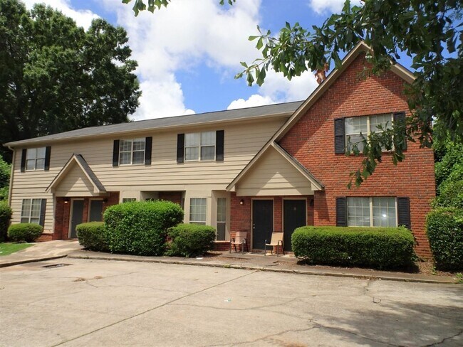 Building Photo - 314 Harwell Ave