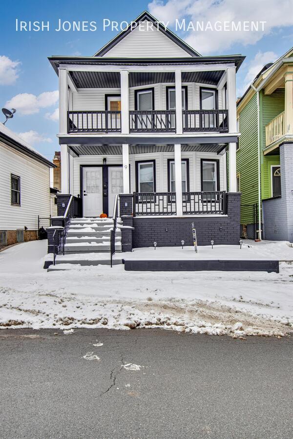 Building Photo - 9 West Ave