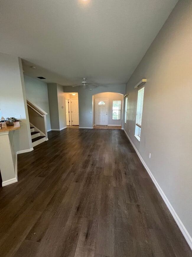 Building Photo - Great Location, near Maitland and I-4, 3 bedroom