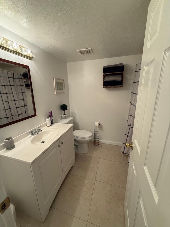 Building Photo - 905 Palm Beach Trace Dr