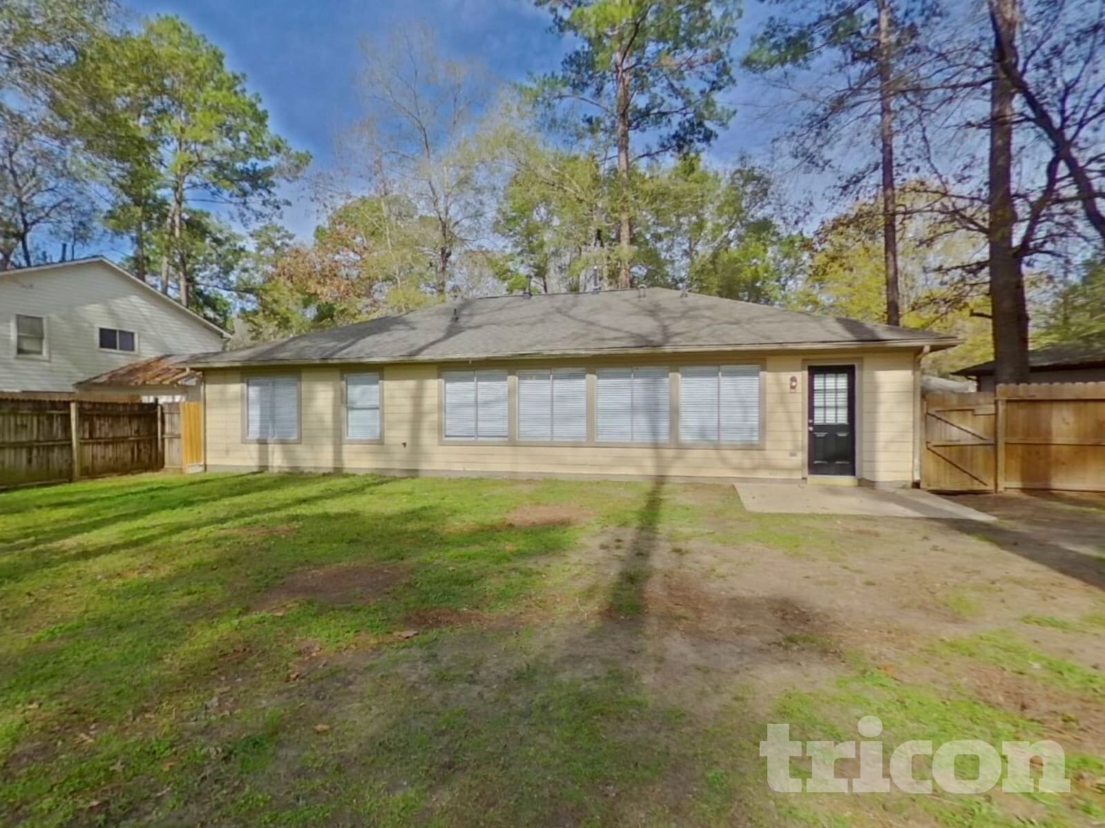 Building Photo - 22042 Soft Pines Ct