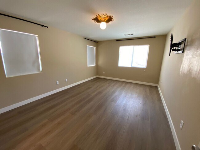 Building Photo - 36645 Quito Way