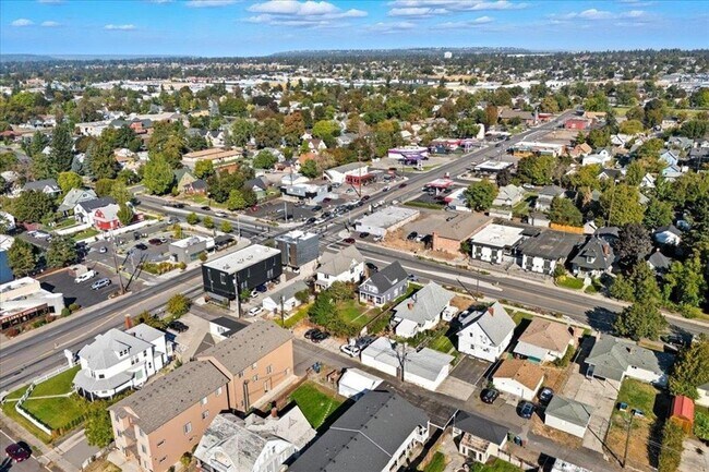 Building Photo - **Coming Soon** 5 Bedroom House Near Gonzaga